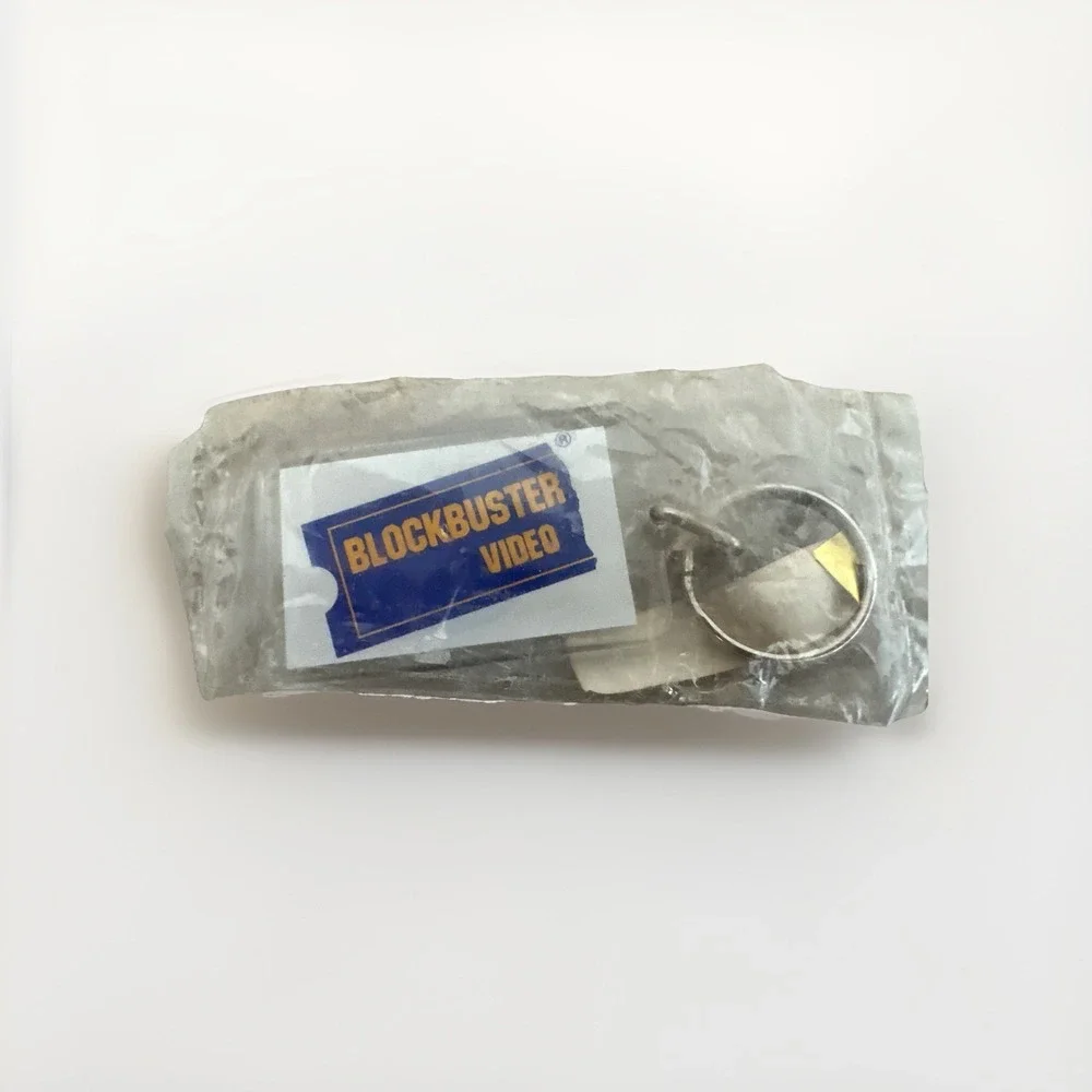 Blockbuster Video/Chicago Cubs‎ Keychain NEW